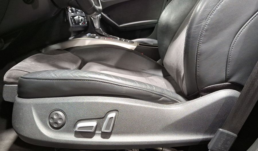 Audi A4 1.8 TFSI SPORT LMT EDITION MULTITRONIC Sedan 2015