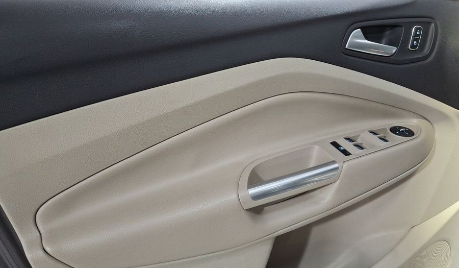 Ford Escape 2.5 SE PLUS AT Suv 2013