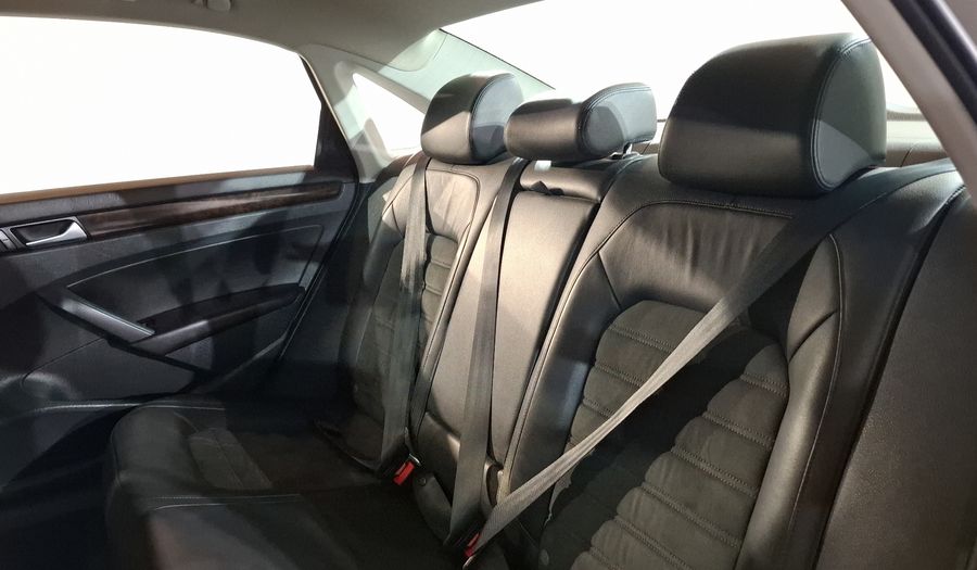 Volkswagen Passat 3.6 V6 TIPTRONIC Sedan 2014