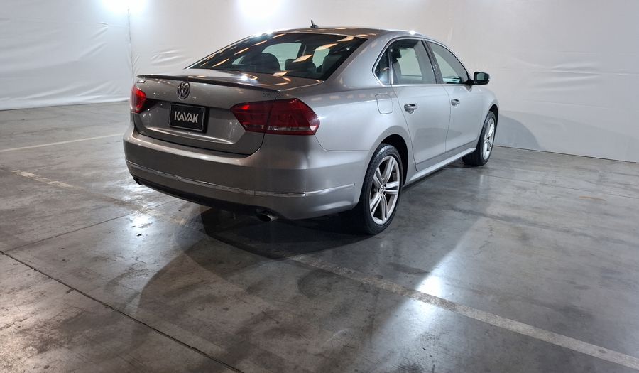 Volkswagen Passat 3.6 V6 TIPTRONIC Sedan 2014