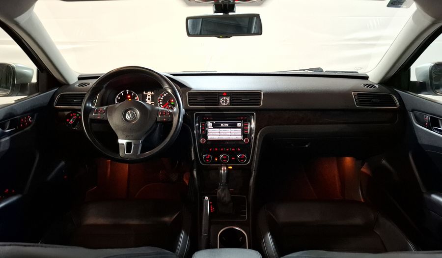 Volkswagen Passat 3.6 V6 TIPTRONIC Sedan 2014