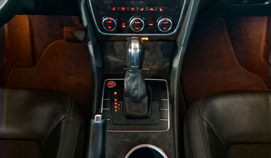 Volkswagen Passat 3.6 V6 TIPTRONIC Sedan 2014