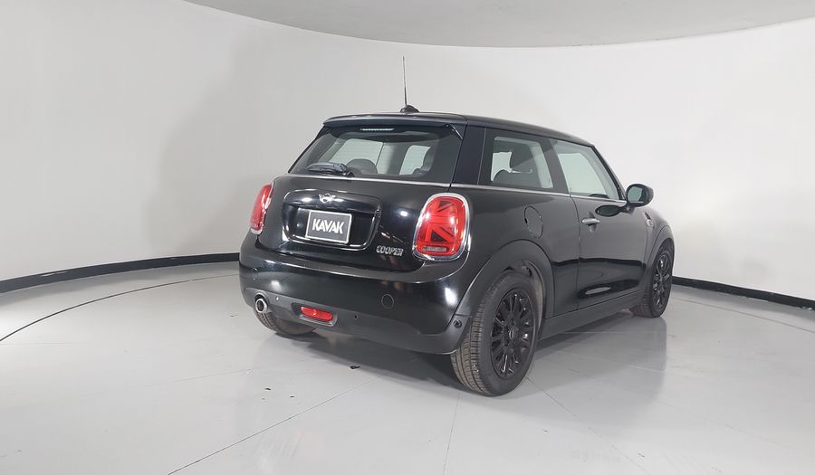 Mini Cooper 1.5 COOPER CHILI DCT Hatchback 2021