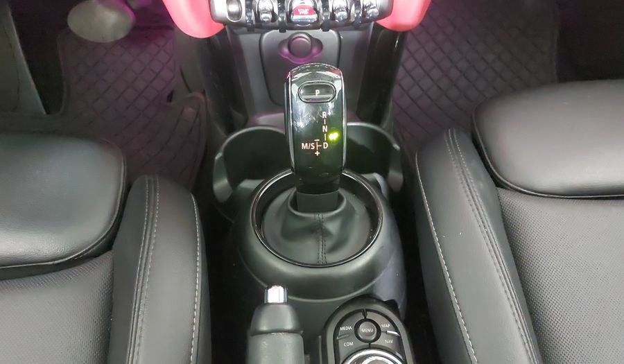 Mini Cooper 1.5 COOPER CHILI DCT Hatchback 2021