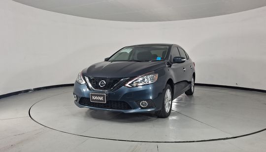 Nissan • Sentra