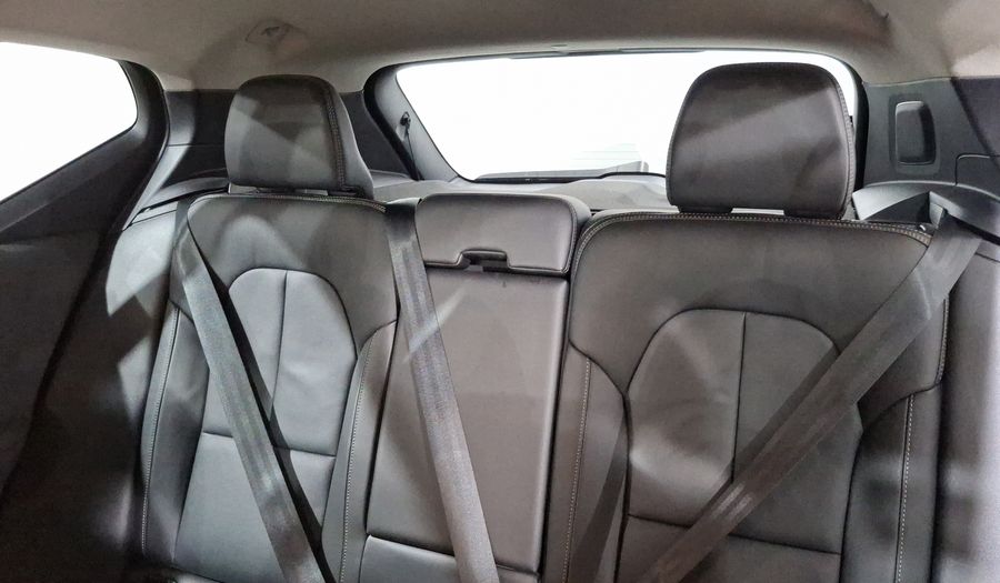 Volvo Xc40 2.0 B4 MHEV PLUS AUTO Suv 2024