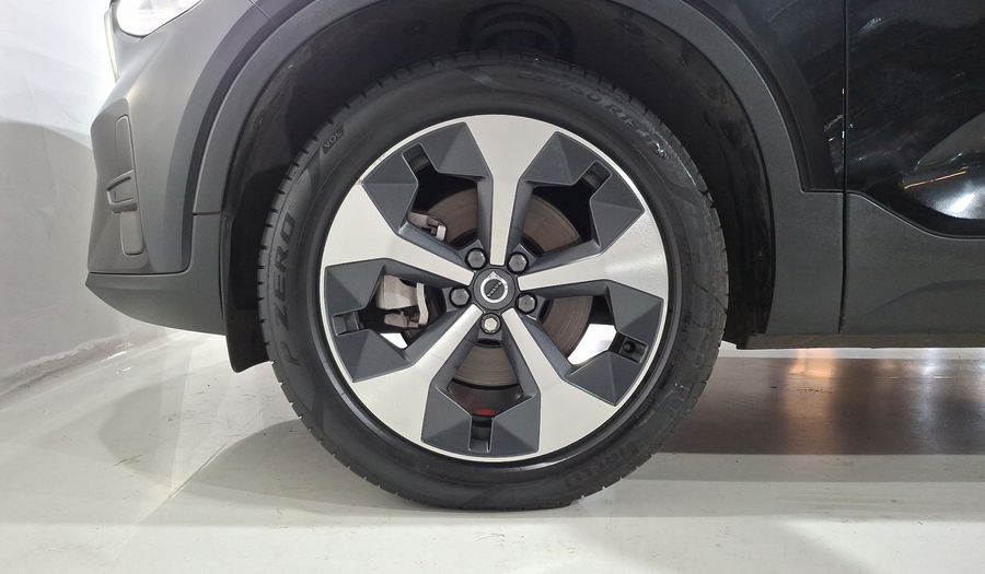 Volvo Xc40 2.0 B4 MHEV PLUS AUTO Suv 2024