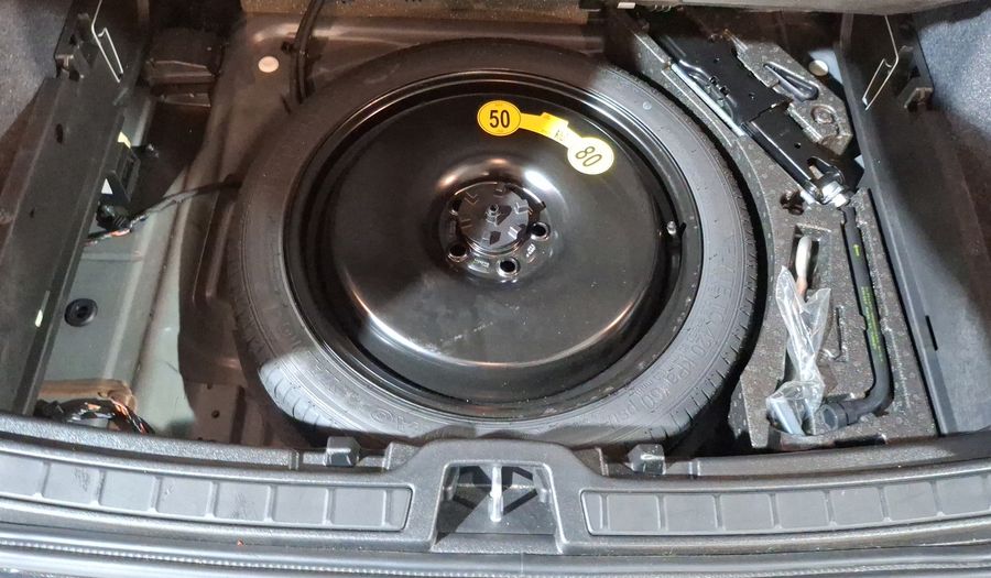 Volvo Xc40 2.0 B4 MHEV PLUS AUTO Suv 2024