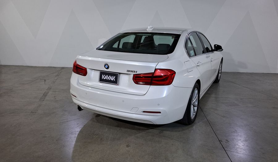 Bmw Serie 3 1.5 318IA EXECUTIVE AUTO Sedan 2018