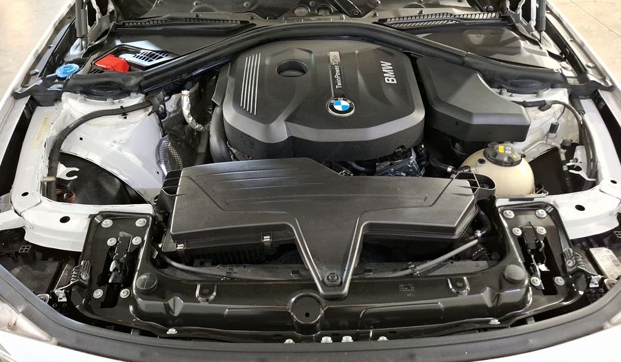 Bmw Serie 3 1.5 318IA EXECUTIVE AUTO Sedan 2018