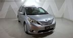 Toyota Sienna 3.5 XLE AT Minivan 2017