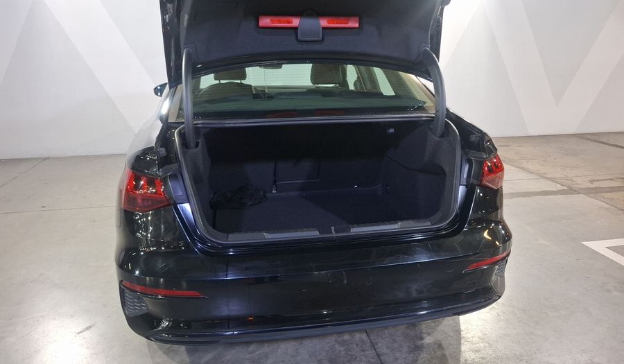 Audi A3 1.4 35 TFSI SELECT AUTO Sedan 2023