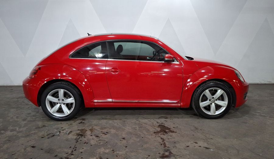 Volkswagen Beetle 2.5 SPORT PAQUETE BASICO TIPTRONIC Hatchback 2015