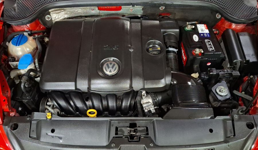 Volkswagen Beetle 2.5 SPORT PAQUETE BASICO TIPTRONIC Hatchback 2015