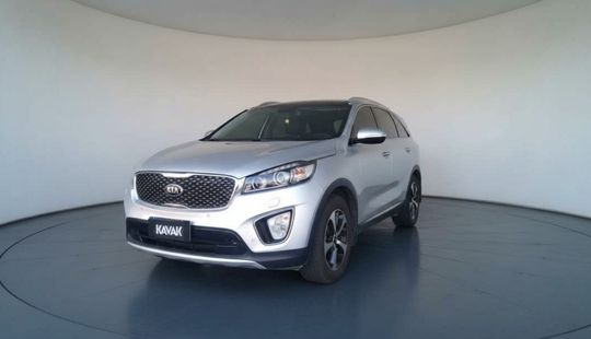 Kia • Sorento