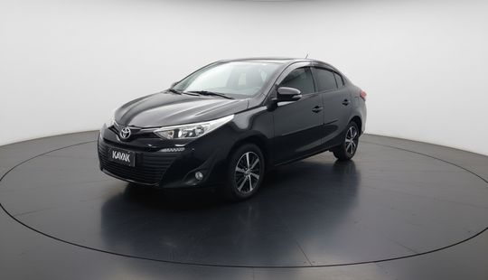 Toyota • Yaris