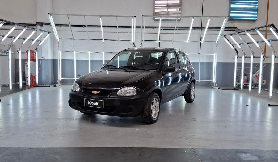 Chevrolet Corsa Classic 1.4 CLASSIC LIFE MT Hatchback 2010