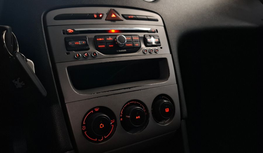 Peugeot 408 2.0 16V ALLURE Sedan 2014
