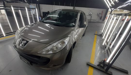 Peugeot • 207