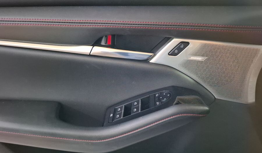 Mazda 3 2.5 TURBO SIGNATURE 4WD AUTO Hatchback 2024