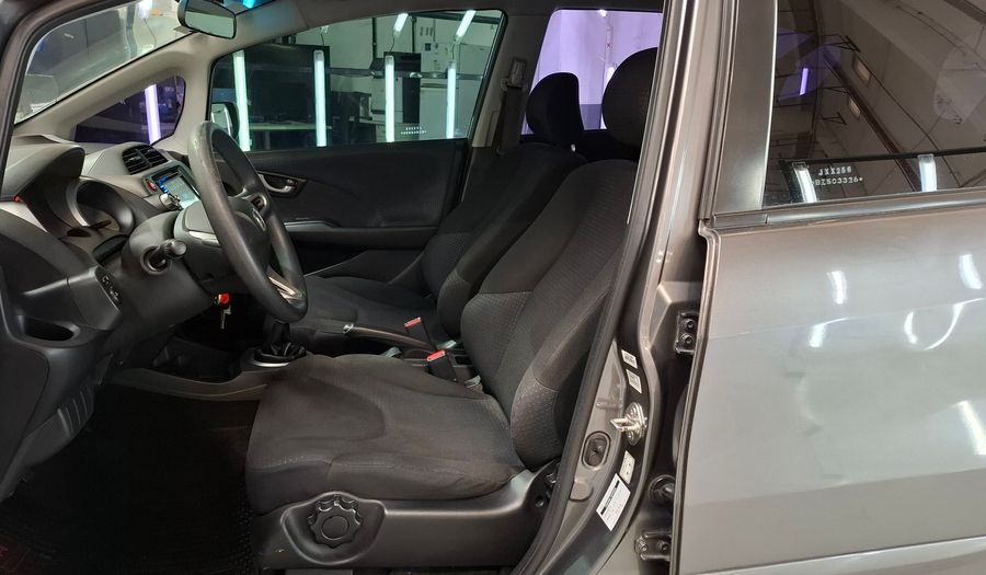 Honda Fit 1.4 LX MT Hatchback 2011