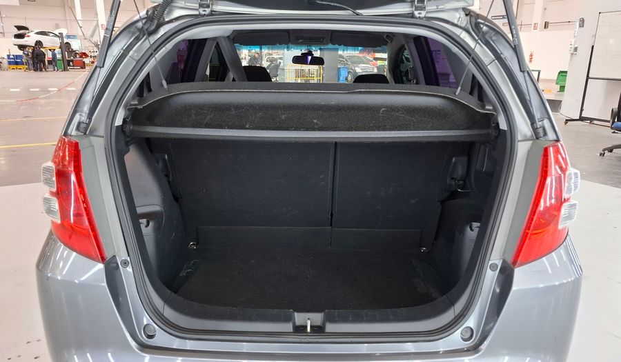 Honda Fit 1.4 LX MT Hatchback 2011