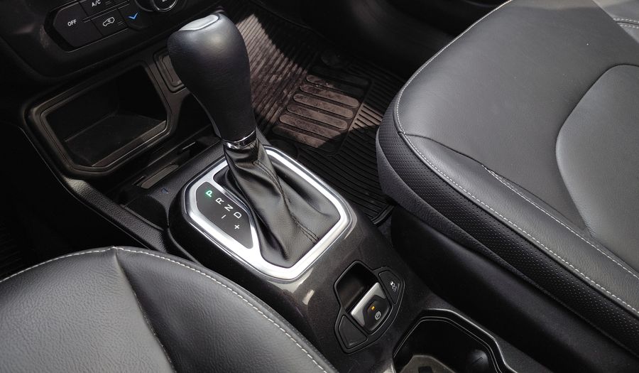 Jeep Renegade 1.3 T270 LONGITUDE AUTO Suv 2022