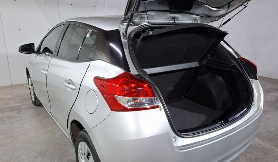 Toyota Yaris 1.5 CORE AUTO Hatchback 2019