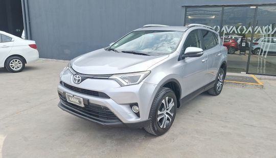 Toyota • RAV4