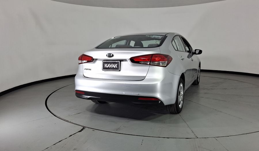 Kia Forte 2.0 LX AT Sedan 2017