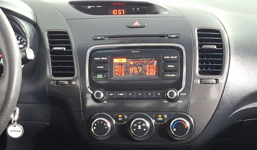 Kia Forte 2.0 LX AT Sedan 2017