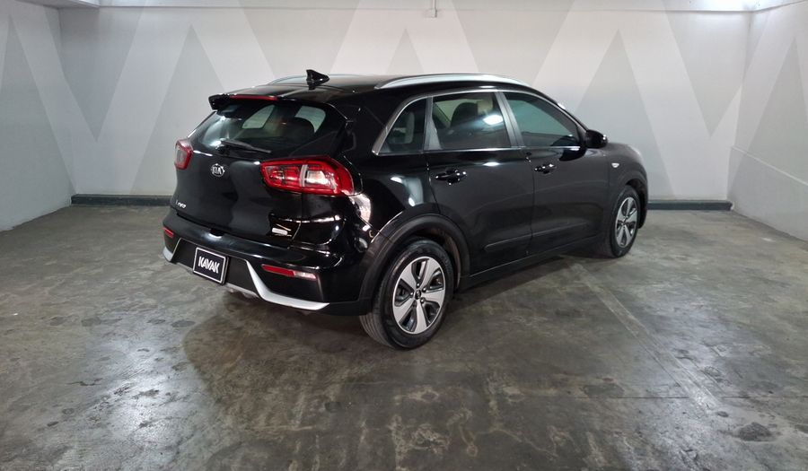 Kia Niro 1.6 LX DCT Suv 2018