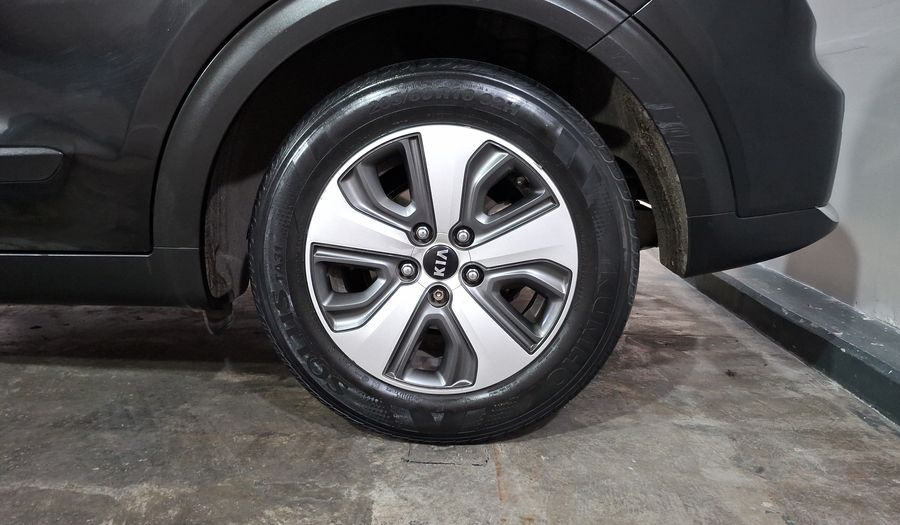 Kia Niro 1.6 LX DCT Suv 2018