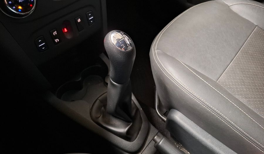 Renault Sandero 1.6 PRIVILEGE PACK PH2 Hatchback 2016