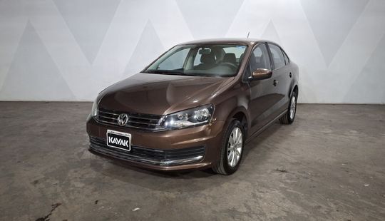 Volkswagen • Vento