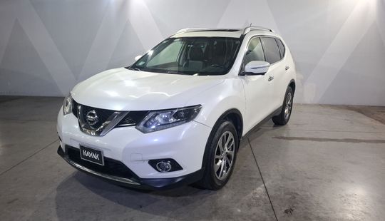 Nissan • X-Trail