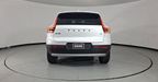 Volvo Xc40 2.0 T4 MOMENTUM AUTO Suv 2022