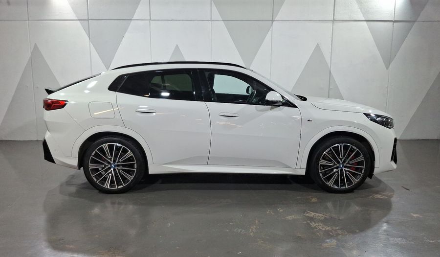 Bmw Ix2 BEV 67KWH XDRIVE30I AUTO Suv 2025