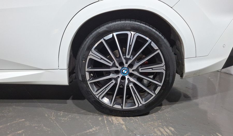 Bmw Ix2 BEV 67KWH XDRIVE30I AUTO Suv 2025