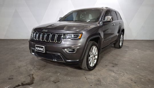 Jeep • Grand Cherokee