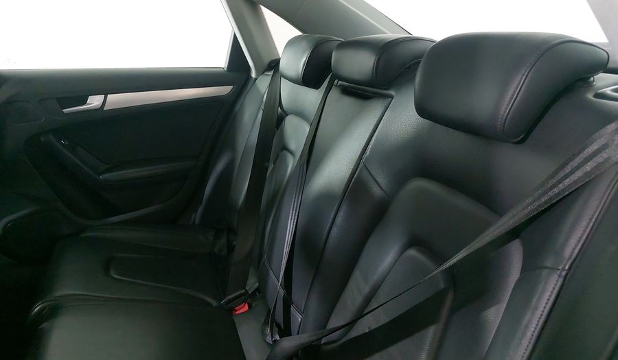 Audi A4 2.0 TFSI TRENDY PLUS MULTITRONIC Sedan 2014