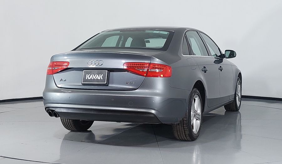 Audi A4 2.0 TFSI TRENDY PLUS MULTITRONIC Sedan 2014