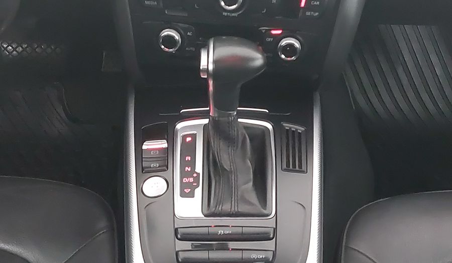 Audi A4 2.0 TFSI TRENDY PLUS MULTITRONIC Sedan 2014