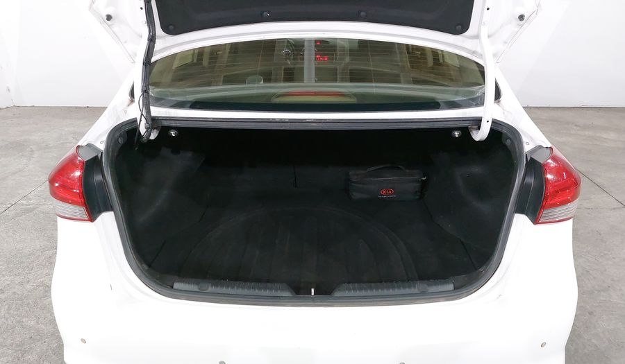 Kia Forte 2.0 EX MT Sedan 2017