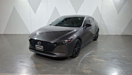 Mazda • Mazda 3
