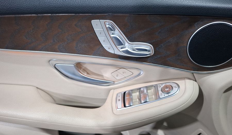 Mercedes Benz Clase Glc 2.0 GLC 300 OFF-ROAD AUTO 4WD Suv 2018