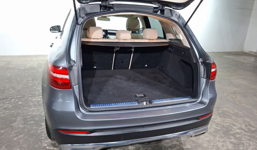 Mercedes Benz Clase Glc 2.0 GLC 300 OFF-ROAD AUTO 4WD Suv 2018