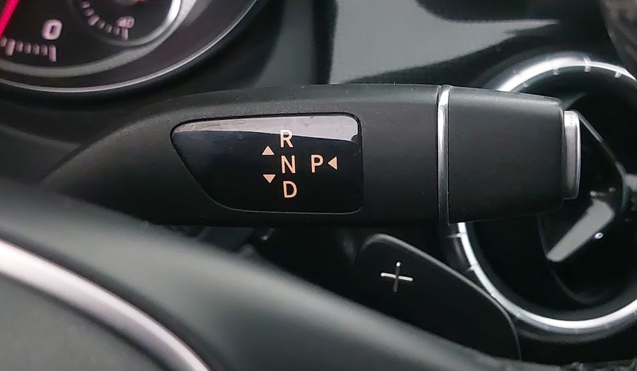 Mercedes Benz Clase Cla 1.6 CLA 200 SPORT DCT Coupe 2018