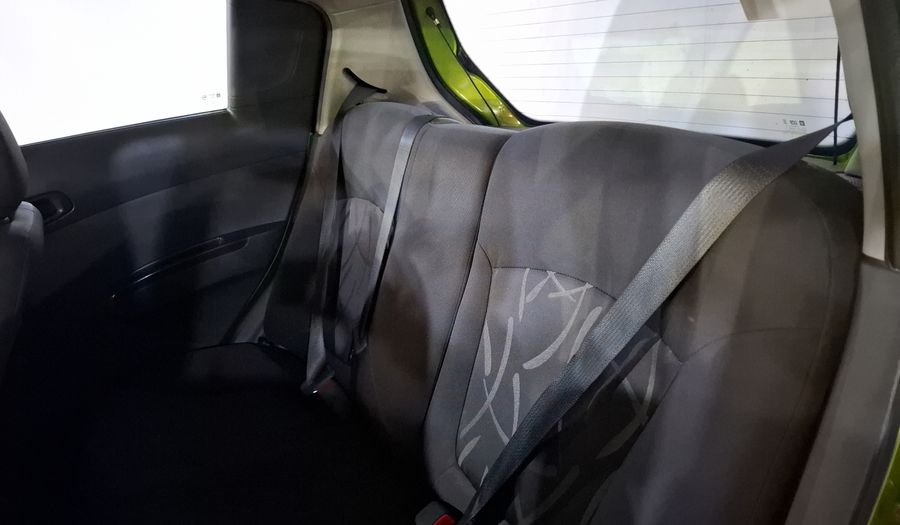 Chevrolet Spark 1.2 LT B MT Hatchback 2014