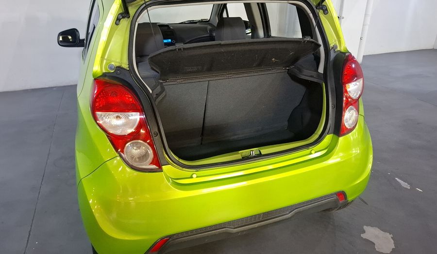 Chevrolet Spark 1.2 LT B MT Hatchback 2014